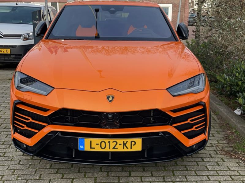 Lamborghini Urus spotted in Leiden