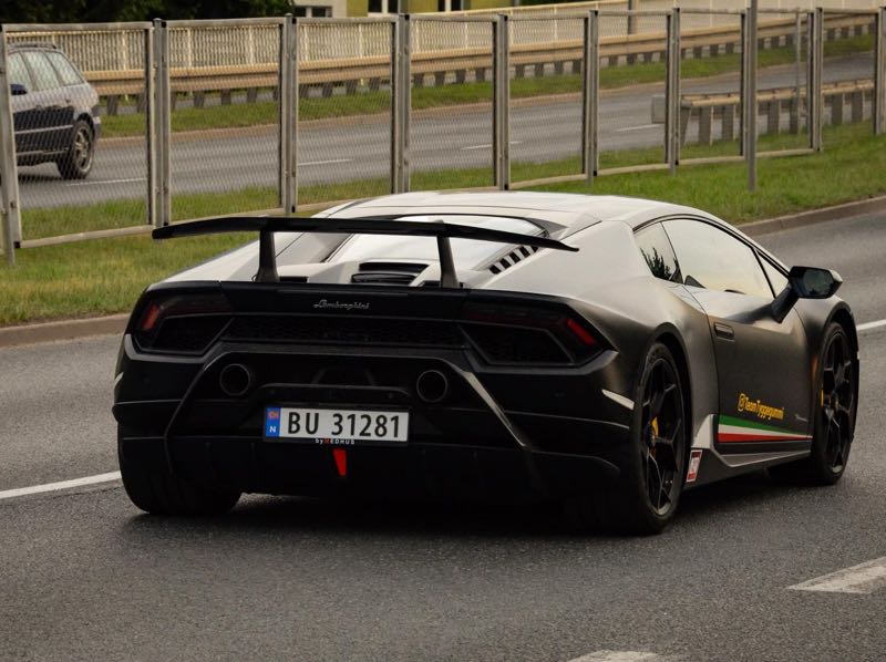 Lamborghini Huracán spotted in Jelenia Góra