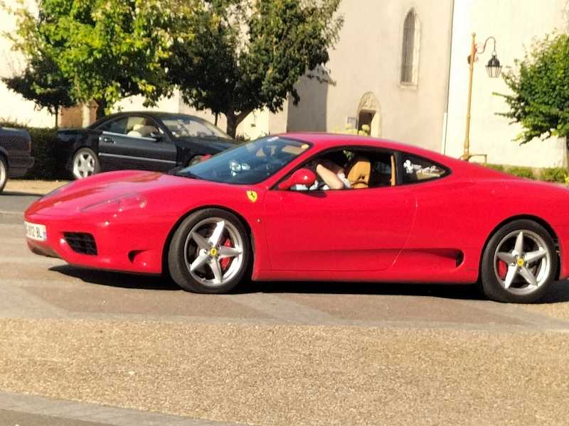 Ferrari F360 Modena spotted in Bourges