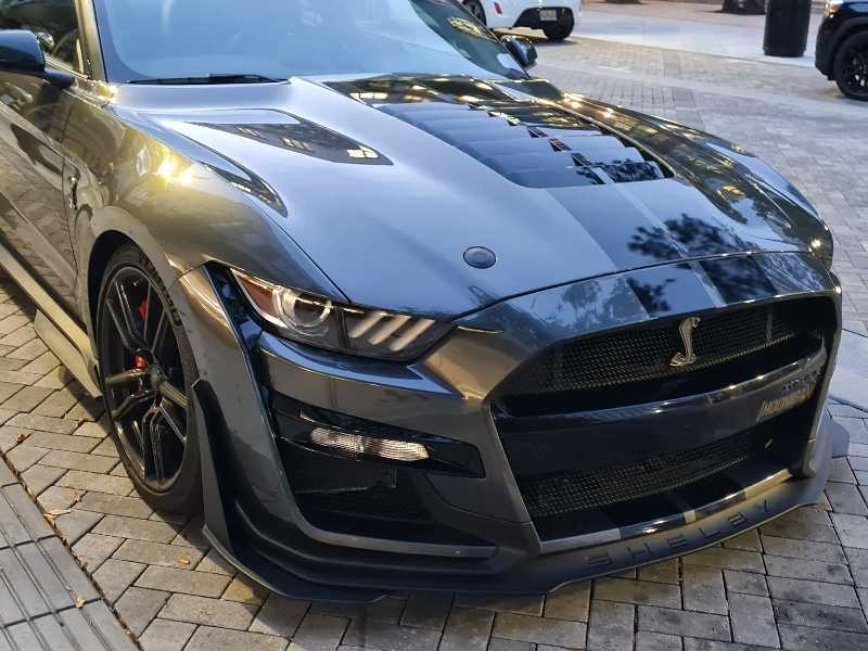 Ford Mustang Shelby GT500 (2020) spotted in Miami, United States