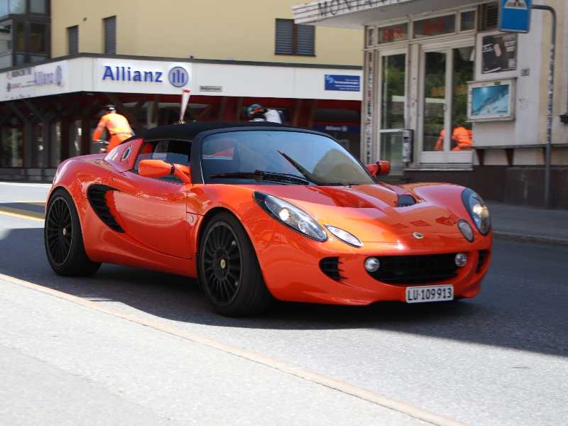 Lotus Elise spotted in Davos