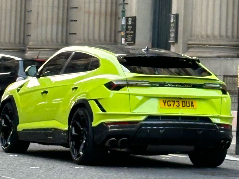 Lamborghini Urus (2021) spotted in Edinburgh, United Kingdom
