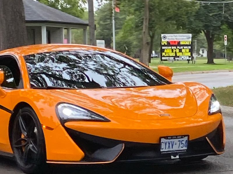 McLaren 570S spotted in Mississauga