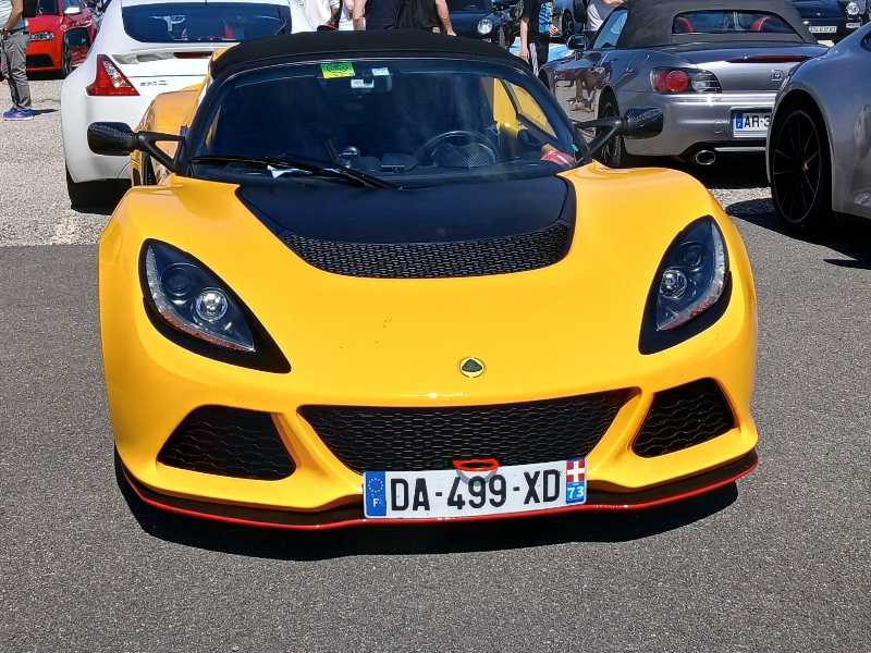 Lotus Exige (2015) spotted in Apt, France