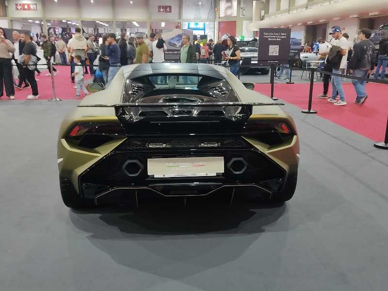 Lamborghini Huracán (2021) spotted in Porto, Portugal