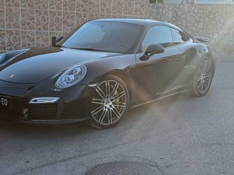 Porsche 911 Turbo spotted in Portimão