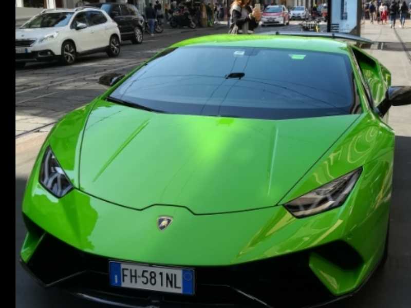 Lamborghini Huracán (2021) spotted in Rome, Italy
