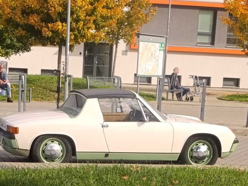 Porsche 914 spotted in Leština u Světlé