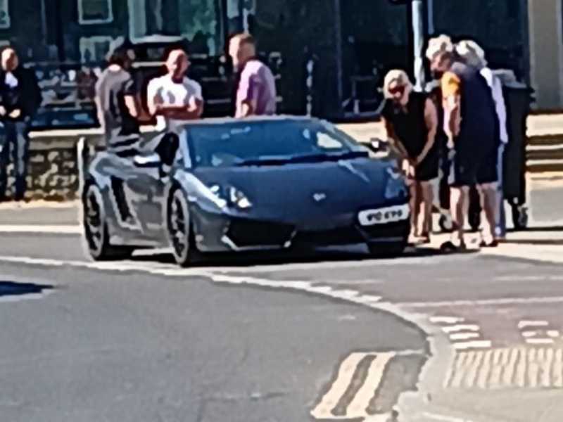 Lamborghini Gallardo spotted in Scarborough