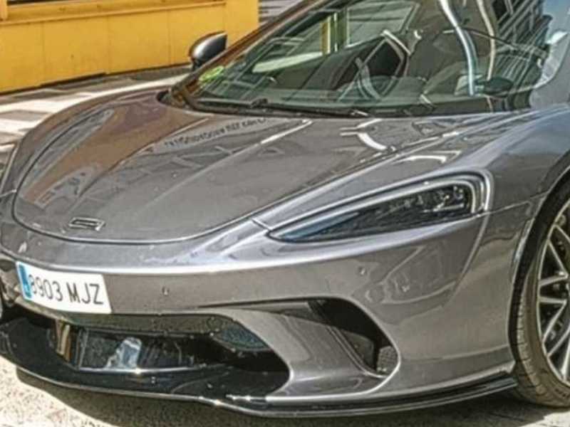 McLaren Artura spotted in Sevilla