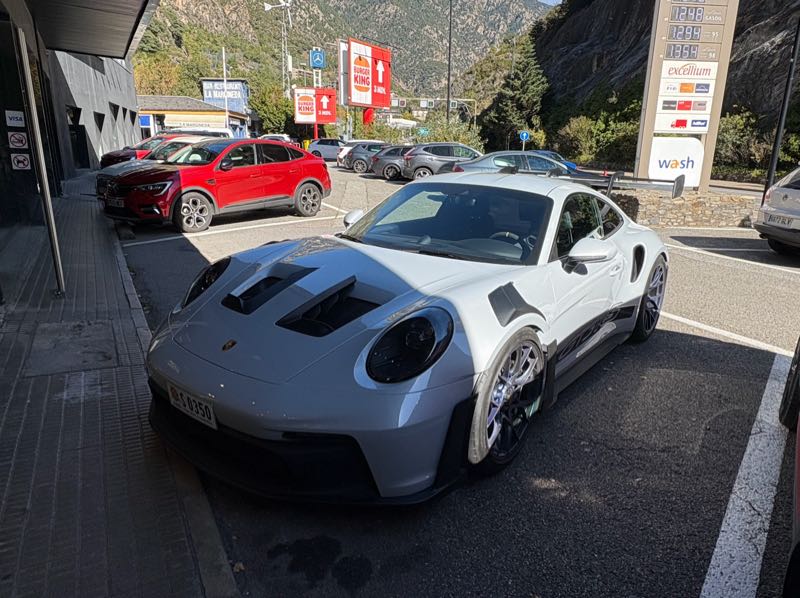 Porsche 911 Turbo S spotted in Andorra la Vella
