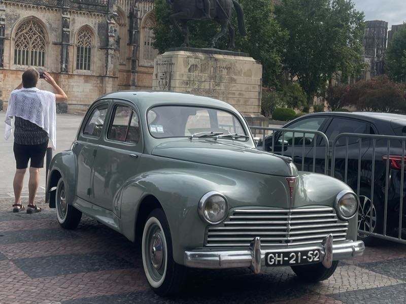 Simca Aronde spotted in Collinas