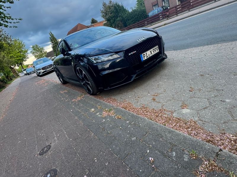 Audi TT RS (2021) spotted in Tostedt, Germany