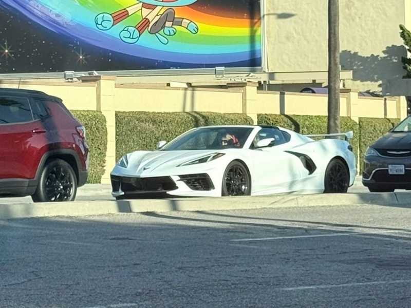 Chevrolet Corvette spotted in Center