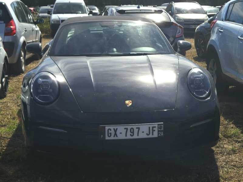 Porsche 911 spotted in Avignon