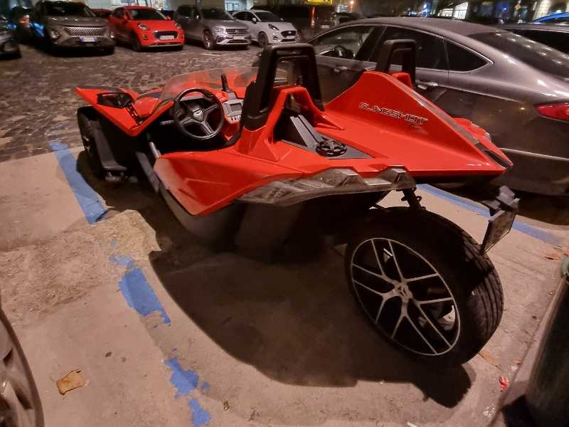 Campagna T-Rex spotted in Bucharest