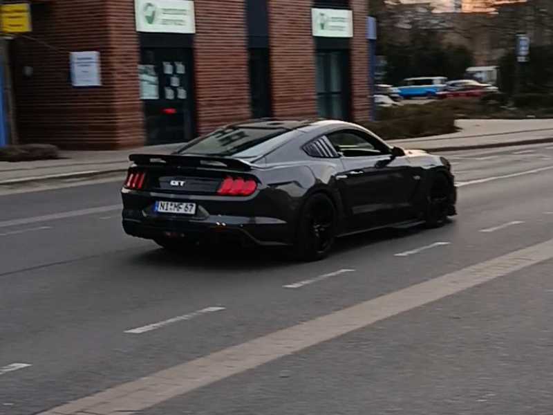 Ford Mustang GT (2021) spotted in Landkreis Nienburg/Weser, Germany
