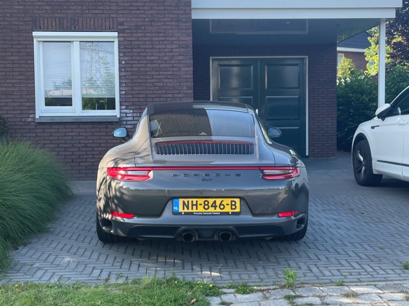 Porsche 911 spotted in Deventer