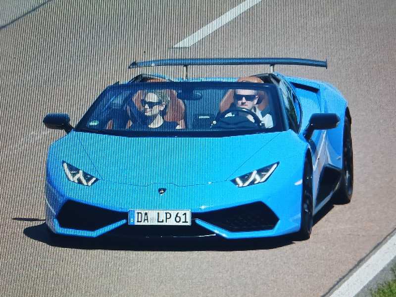 Lamborghini Huracán Spyder spotted in Frankfurt am Main
