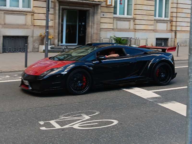 Lamborghini Gallardo (2014) spotted in Frankfurt am Main, Germany