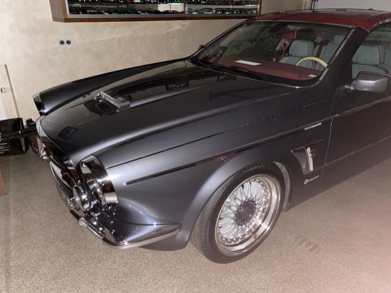 Mercedes-Benz 560 SEC spotted in Zelenograd