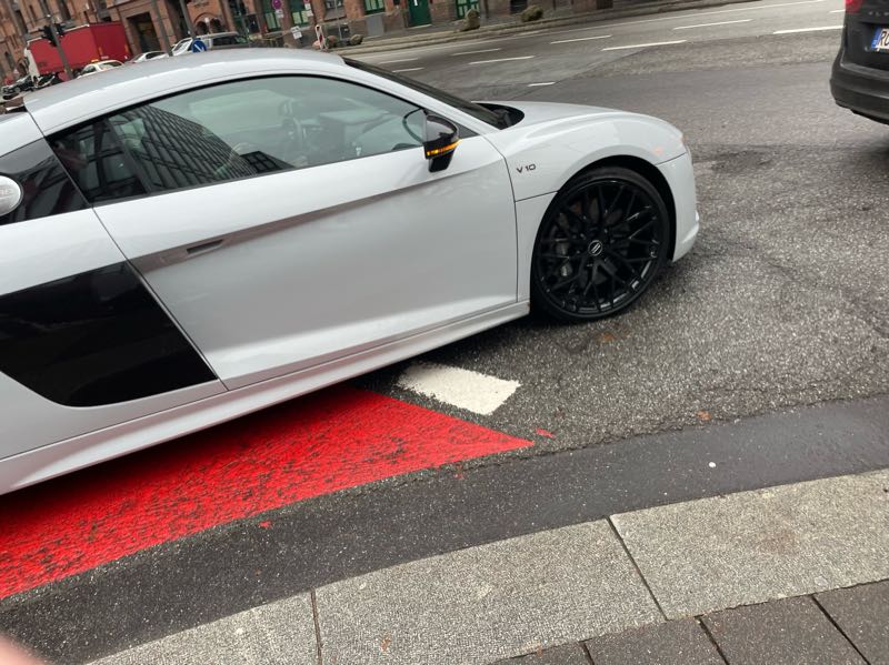 Audi R8 spotted in Hamburg