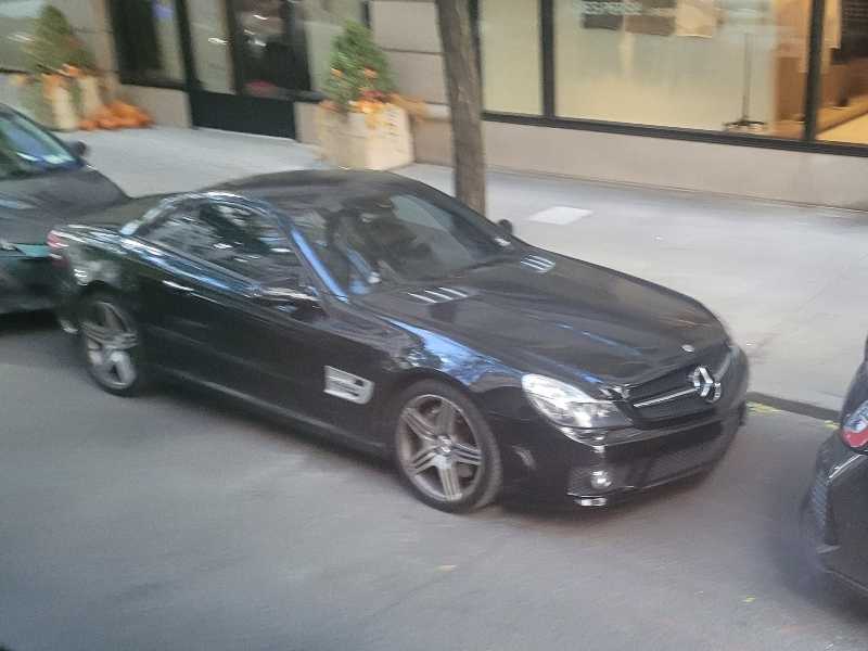 Mercedes-Benz SL63 AMG (2008) spotted in New York City, United States