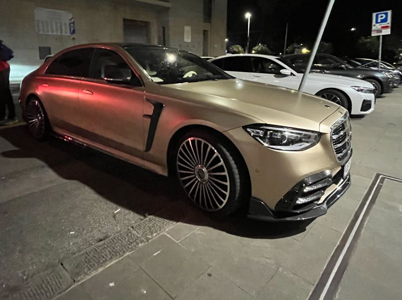Mercedes-Benz S-Class spotted in La Spezia