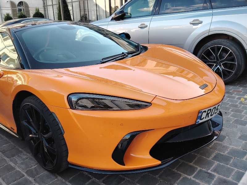 McLaren Artura spotted in Troyes