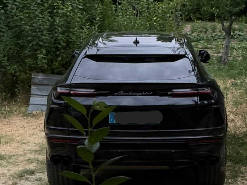 Lamborghini Urus spotted in Kayseri