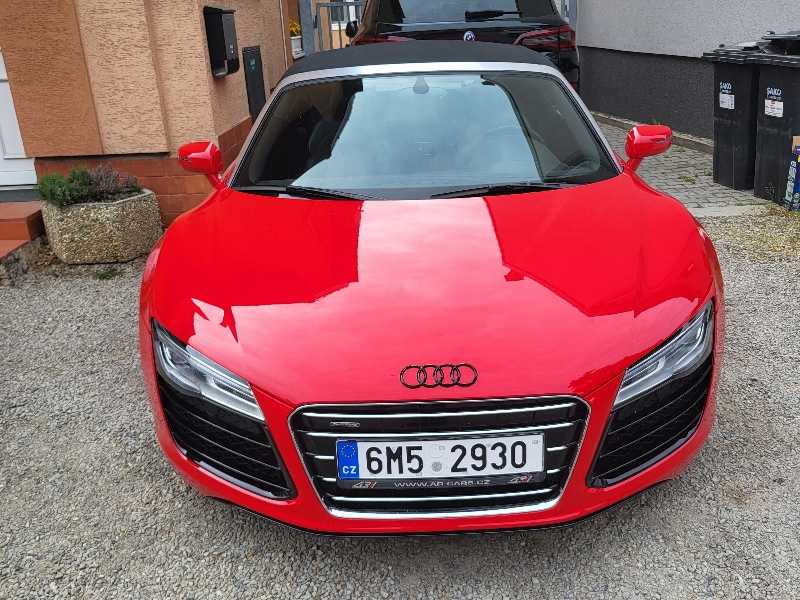Audi R8 (2010) spotted in Brno, Czechia