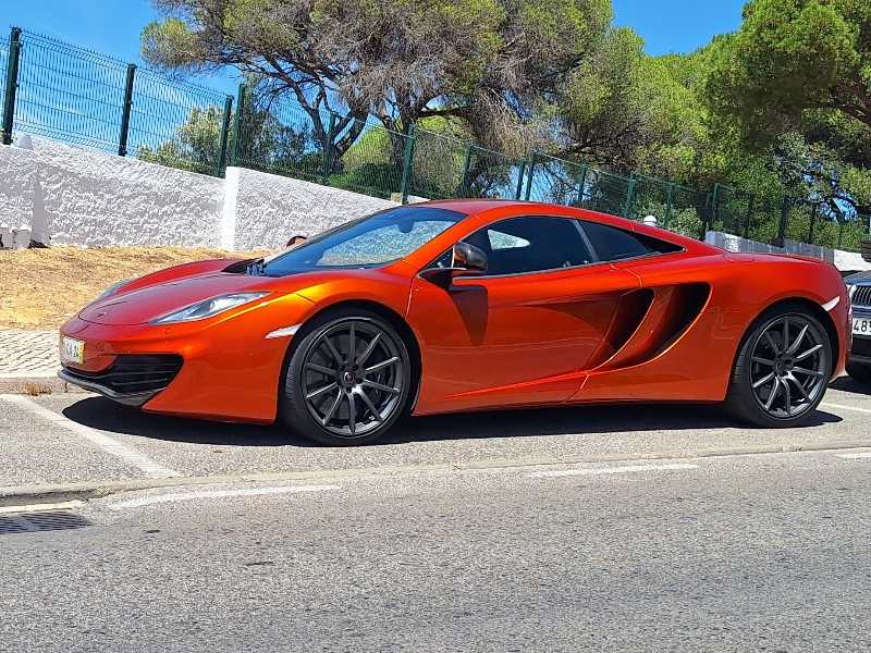 McLaren MP4-12C spotted in Faro