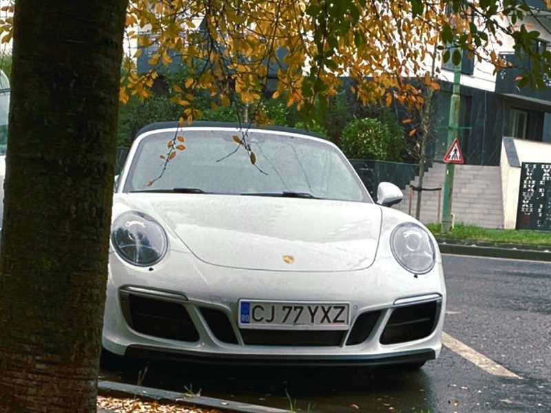 Porsche 911 Carrera (2015) spotted in Timişoara, Romania