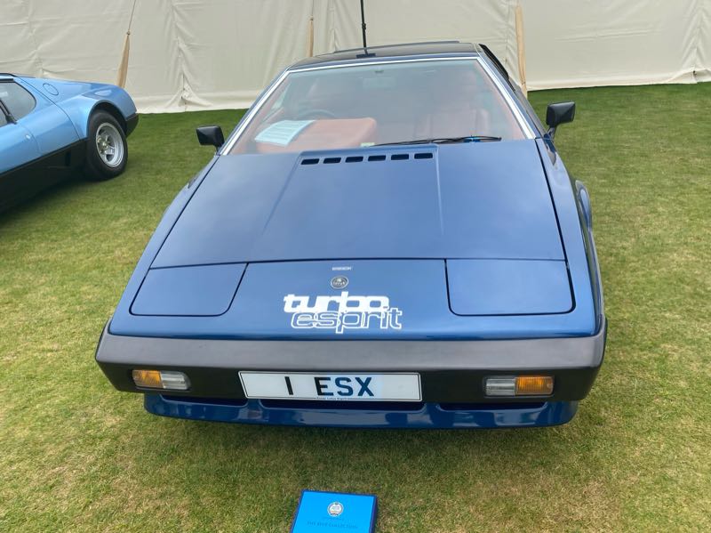 Lotus Esprit Turbo spotted in London