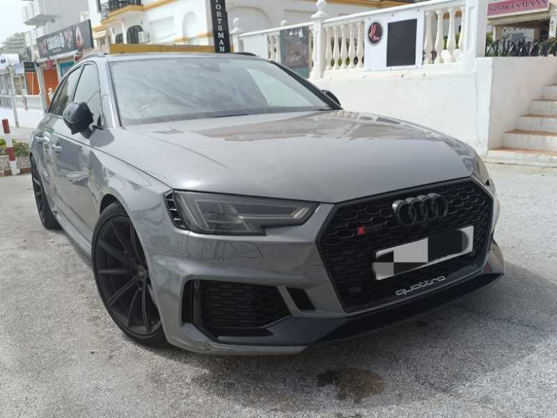 Audi RS4 spotted in Benalmádena