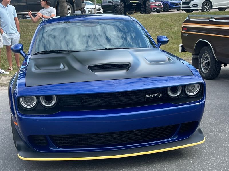 Dodge Challenger SRT Hellcat spotted in Deer Lake