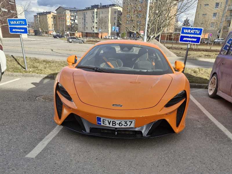 McLaren Artura spotted in Vantaa