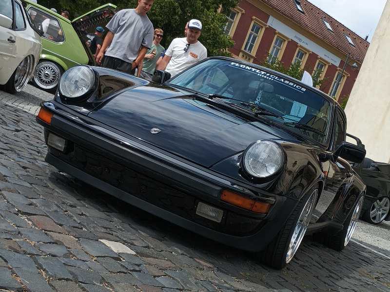 Porsche 911 (1980) spotted in Kladno, Czechia