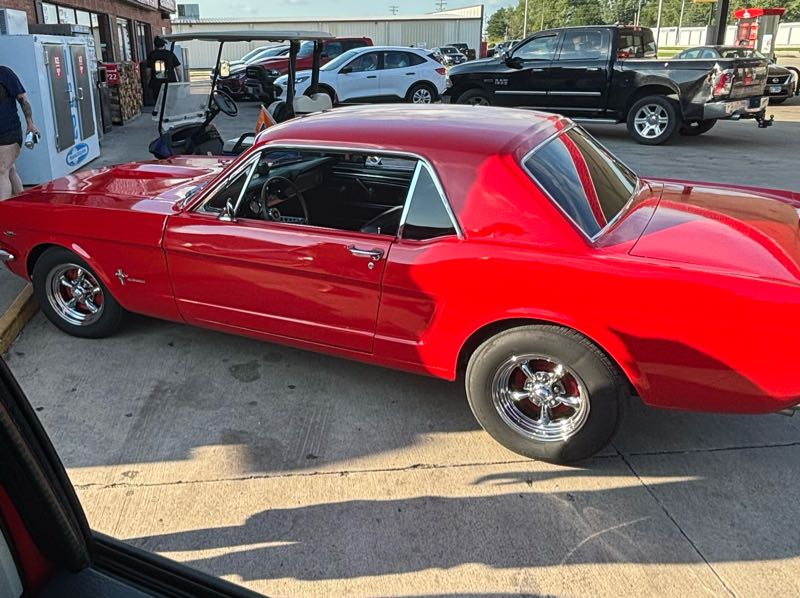 Ford Mustang spotted in Champaign