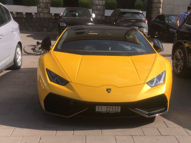 Lamborghini Huracán spotted in Deçan