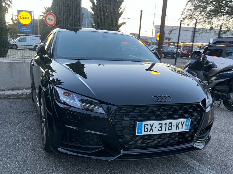 Audi TT RS spotted in Toulon