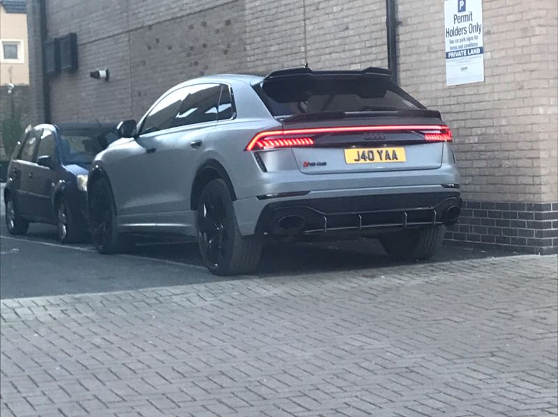 Audi RS Q8 spotted in Harlow
