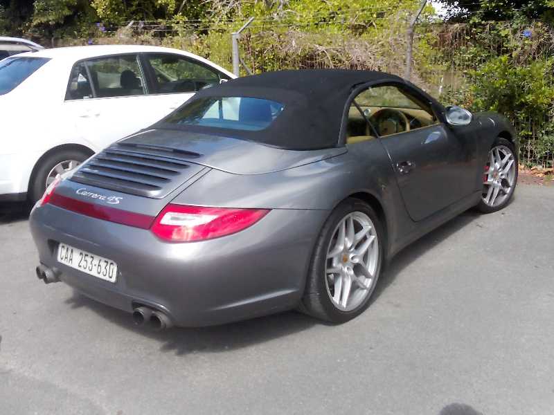 Porsche Carrera S spotted in Cape Town