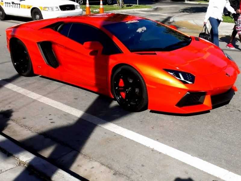 Lamborghini Aventador (2012) spotted in Leuven, Belgium