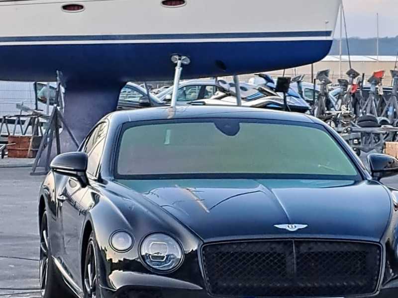 Bentley Continental GT spotted in Leache