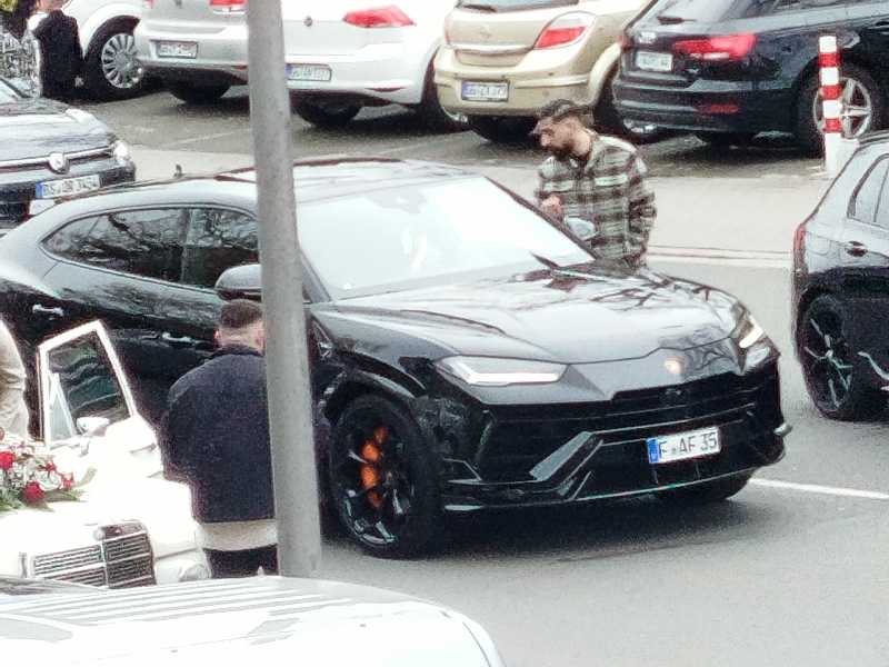 Lamborghini Urus spotted in Rüsselsheim am Main