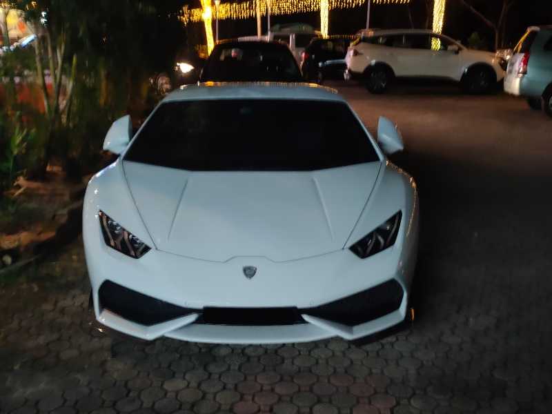 Lamborghini Huracán spotted in Bandar Seri Begawan