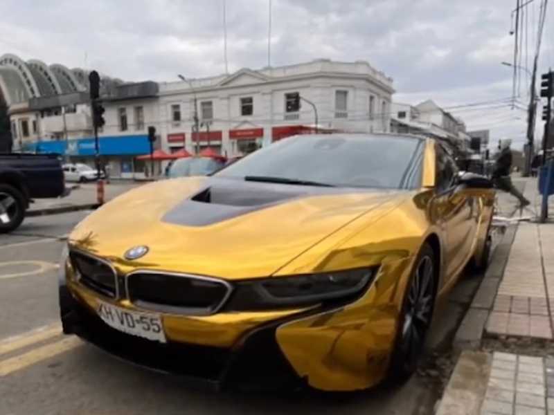 BMW i8 spotted in Chillán