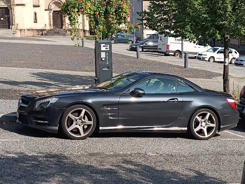 Mercedes-Benz SL-Class (2014) spotted in Kladno, Czechia
