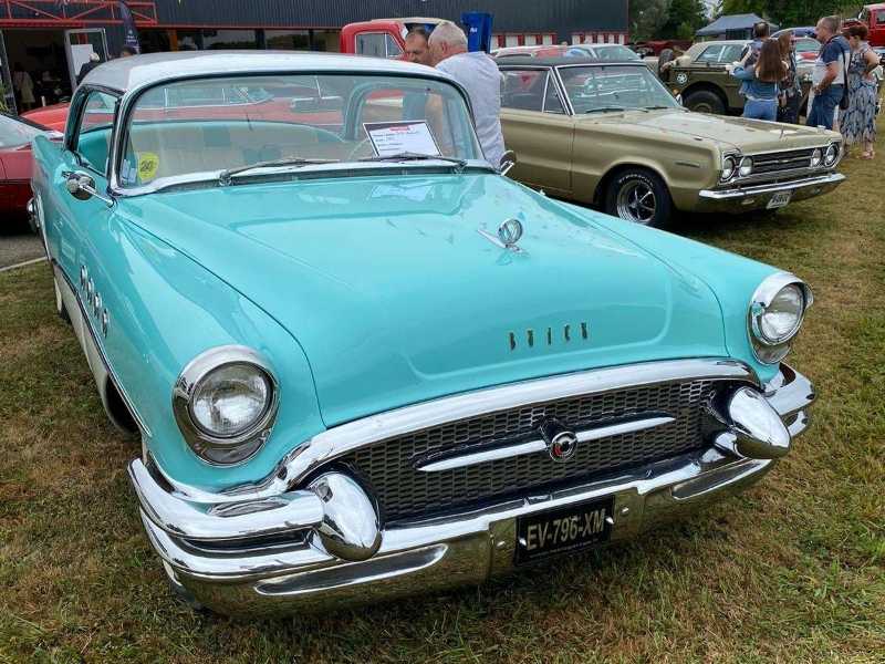 Buick Roadmaster (1957) spotted in La Codosera, Spain